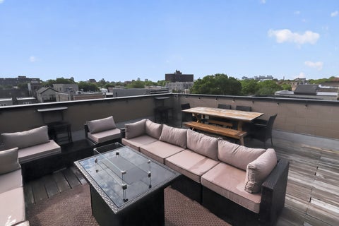 Tiny photo for 4816 S Saint Lawrence Avenue #301, Chicago, IL 60615 (MLS # 12669911)