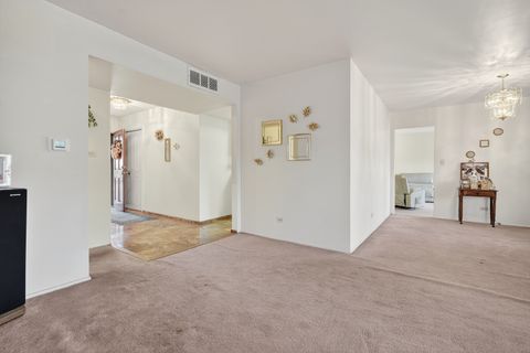 Tiny photo for 1355 Blair Lane, Hoffman Estates, IL 60169 (MLS # 12479151)