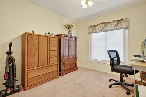 Tiny photo for 1355 Blair Lane, Hoffman Estates, IL 60169 (MLS # 12479151)