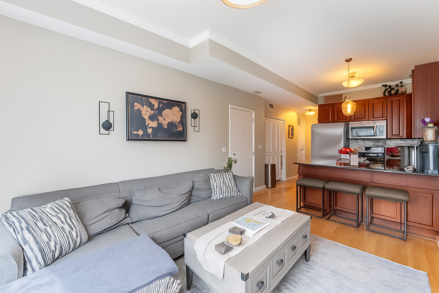 2716 N Kedzie Avenue 2