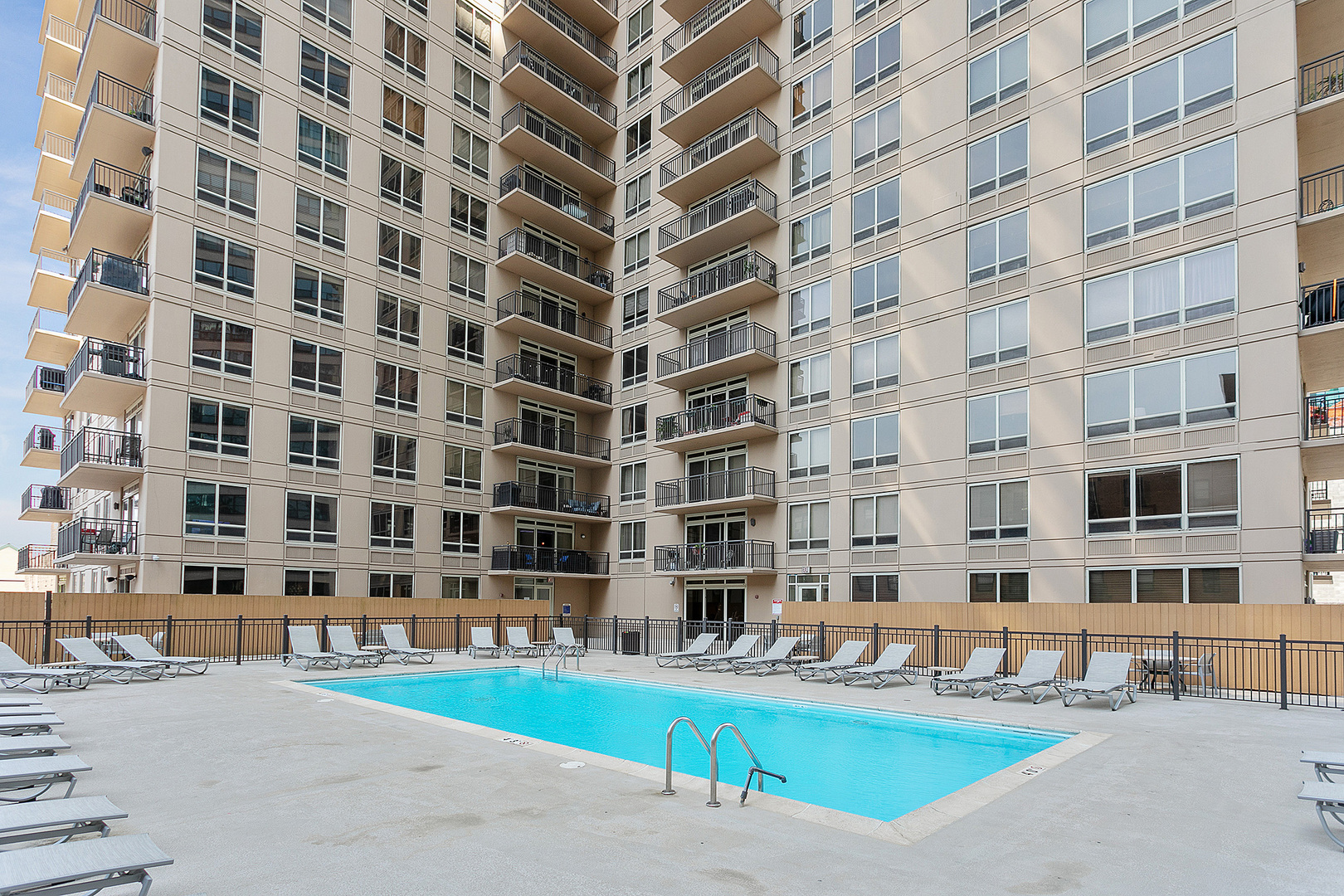 1111 S WABASH Avenue 1109