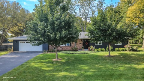 Photo of 3895 N CHAMLIN Drive, Morris, IL 60450 (MLS # 12788017)