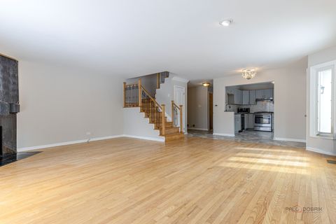 Tiny photo for 356 Redwing Drive, Deerfield, IL 60015 (MLS # 12594636)