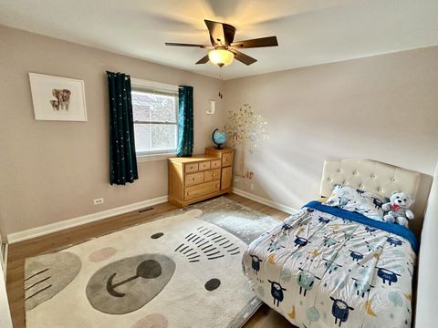 Tiny photo for 1028 Tiverton Court, Schaumburg, IL 60193 (MLS # 12574453)