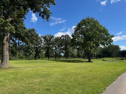 Tiny photo for 2471 Augusta Way, Highland Park, IL 60035 (MLS # 12500395)