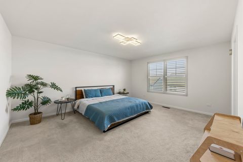 Tiny photo for 2534 Leander Court, Woodridge, IL 60517 (MLS # 12595441)