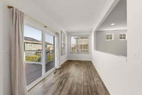 Tiny photo for 2534 Leander Court, Woodridge, IL 60517 (MLS # 12595441)