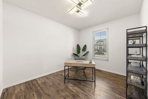 Tiny photo for 2534 Leander Court, Woodridge, IL 60517 (MLS # 12595441)