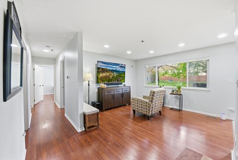 Tiny photo for 767 E Whispering Oaks Drive #767, Palatine, IL 60074 (MLS # 12502770)