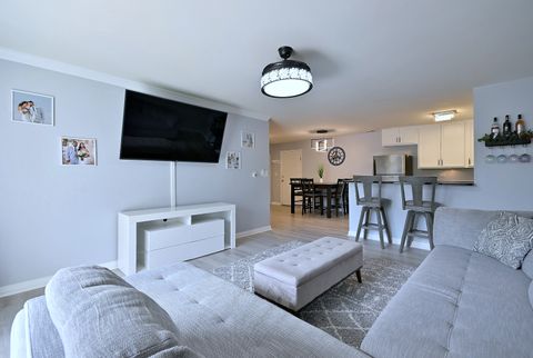 Tiny photo for 6700 S Brainard Avenue #110, Countryside, IL 60525 (MLS # 12594033)