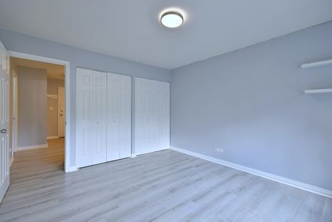 Tiny photo for 6700 S Brainard Avenue #110, Countryside, IL 60525 (MLS # 12594033)