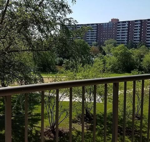Tiny photo for 75 Kristin Circle #315, Schaumburg, IL 60195 (MLS # 12493673)