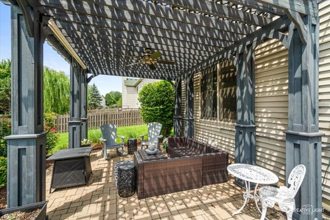 Tiny photo for 386 Essex Drive, Oswego, IL 60543 (MLS # 12664433)
