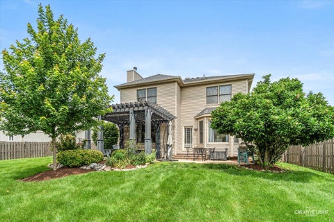 Tiny photo for 386 Essex Drive, Oswego, IL 60543 (MLS # 12664433)