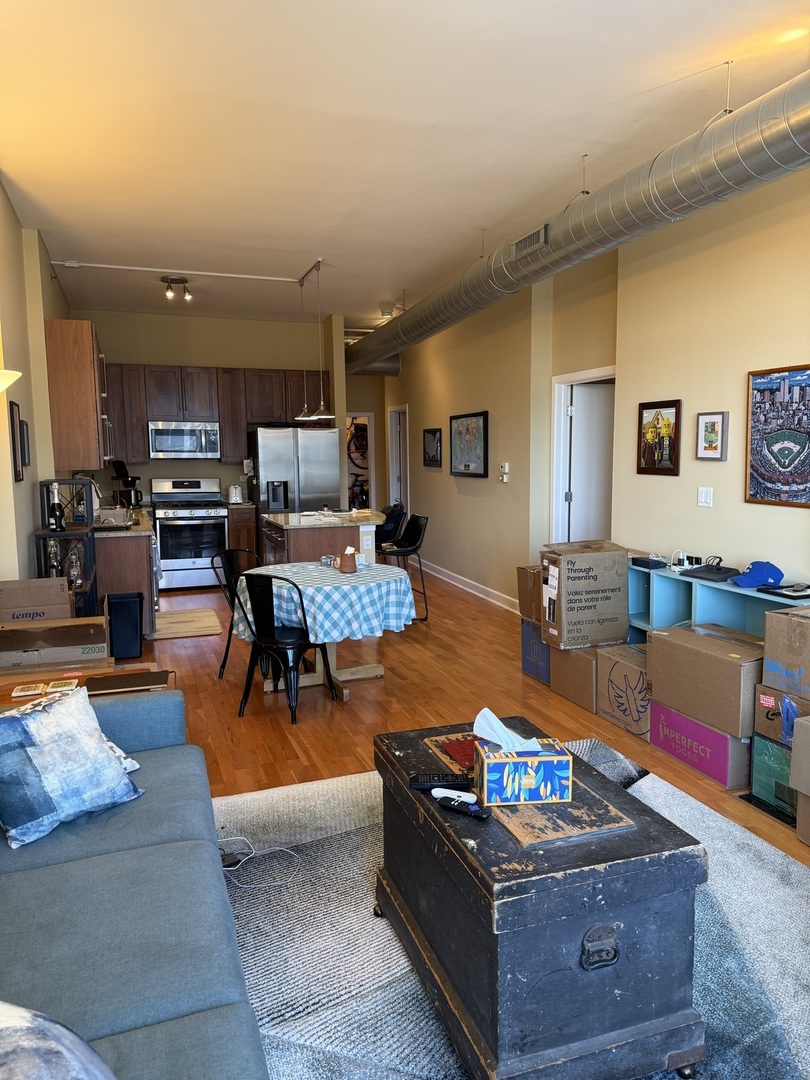 1305 S Michigan Avenue 1413