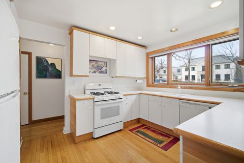 Tiny photo for 200 Braeburn Road, Highland Park, IL 60035 (MLS # 12560240)