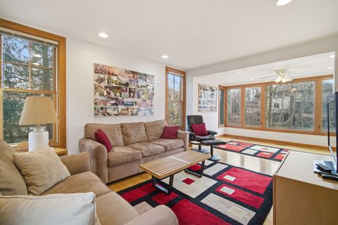 Tiny photo for 200 Braeburn Road, Highland Park, IL 60035 (MLS # 12560240)