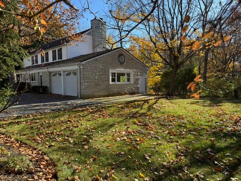 Tiny photo for 200 Braeburn Road, Highland Park, IL 60035 (MLS # 12560240)