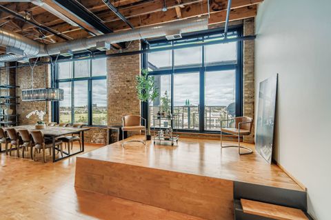 Tiny photo for 1872 N Clybourn Avenue #603, Chicago, IL 60614 (MLS # 12514614)