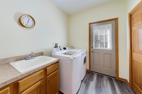 Tiny photo for 428 Sudbury Circle, Oswego, IL 60543 (MLS # 12780638)