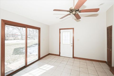 Tiny photo for 41115 N 1st Street, Antioch, IL 60002 (MLS # 12557021)