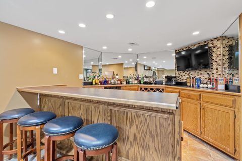 Tiny photo for 27 Equestrian Way, Lemont, IL 60439 (MLS # 12488515)