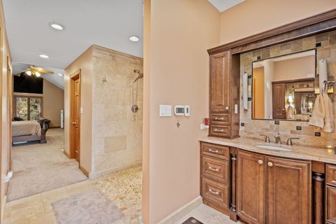 Tiny photo for 27 Equestrian Way, Lemont, IL 60439 (MLS # 12488515)