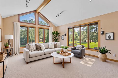 Tiny photo for 27 Equestrian Way, Lemont, IL 60439 (MLS # 12488515)