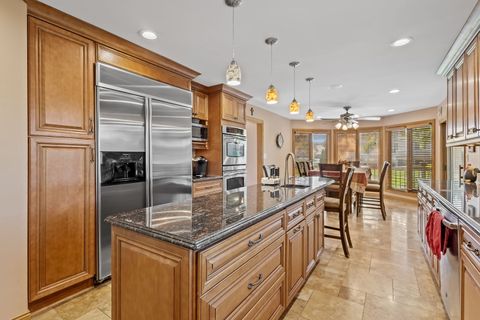 Tiny photo for 27 Equestrian Way, Lemont, IL 60439 (MLS # 12488515)