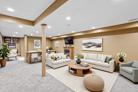 Tiny photo for 27 Equestrian Way, Lemont, IL 60439 (MLS # 12488515)