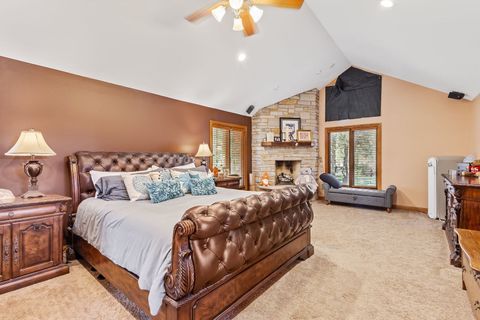 Tiny photo for 27 Equestrian Way, Lemont, IL 60439 (MLS # 12488515)