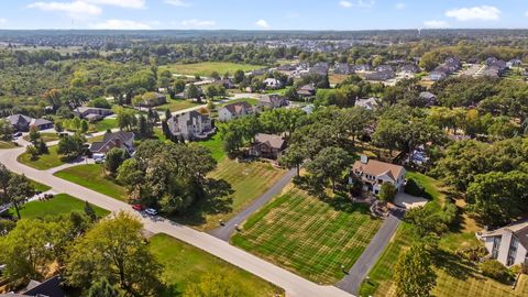 Tiny photo for 27 Equestrian Way, Lemont, IL 60439 (MLS # 12488515)