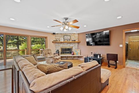 Tiny photo for 27 Equestrian Way, Lemont, IL 60439 (MLS # 12488515)