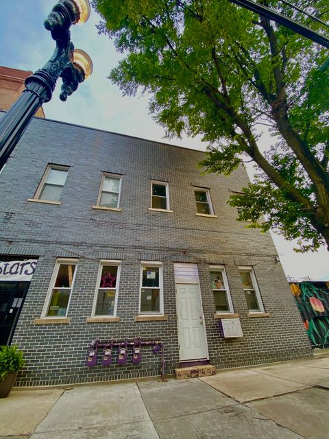 2337 W Lake Street 2W Chicago IL 60612