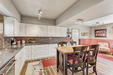 Tiny photo for 445 Golf Road, Crystal Lake, IL 60014 (MLS # 12625579)