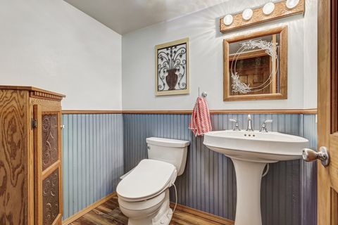 Tiny photo for 445 Golf Road, Crystal Lake, IL 60014 (MLS # 12625579)