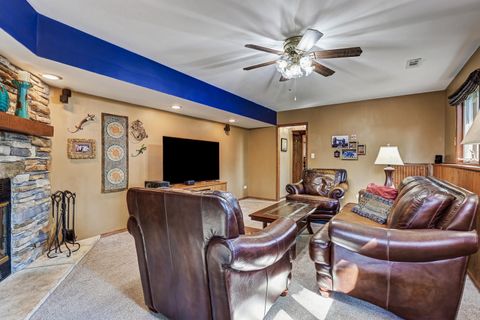 Tiny photo for 445 Golf Road, Crystal Lake, IL 60014 (MLS # 12625579)