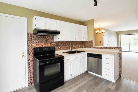 Tiny photo for 156 Dunteman Drive #301, Glendale Heights, IL 60139 (MLS # 12680470)
