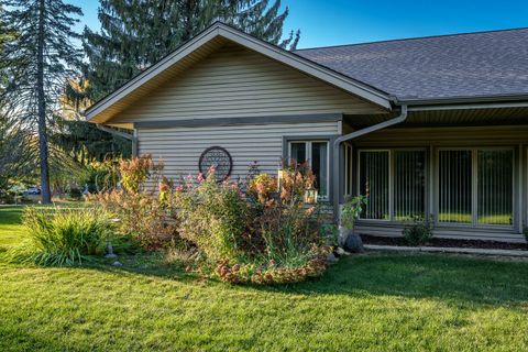 Tiny photo for 1825 Edgebrook Drive, Rockford, IL 61107 (MLS # 12490487)