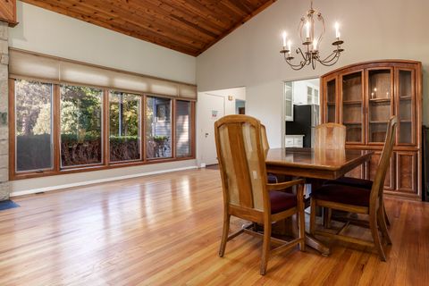 Tiny photo for 1825 Edgebrook Drive, Rockford, IL 61107 (MLS # 12490487)