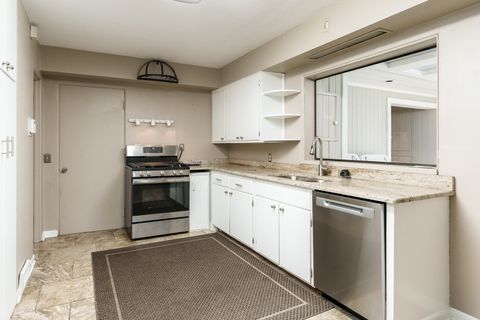 Tiny photo for 1825 Edgebrook Drive, Rockford, IL 61107 (MLS # 12490487)