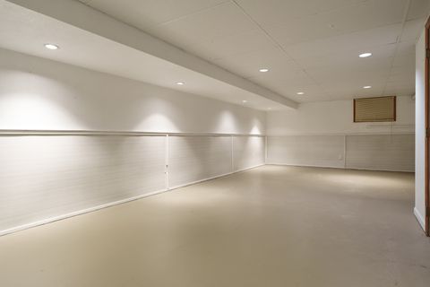 Tiny photo for 1825 Edgebrook Drive, Rockford, IL 61107 (MLS # 12490487)