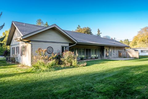 Tiny photo for 1825 Edgebrook Drive, Rockford, IL 61107 (MLS # 12490487)