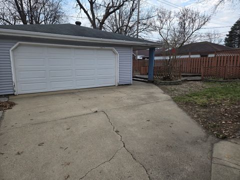 Tiny photo for 17909 Glen Oak Avenue, Lansing, IL 60438 (MLS # 12603569)