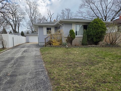 Tiny photo for 17909 Glen Oak Avenue, Lansing, IL 60438 (MLS # 12603569)
