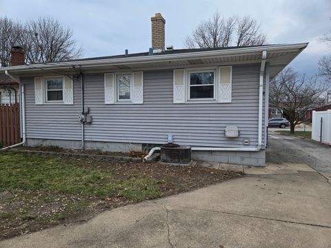 Tiny photo for 17909 Glen Oak Avenue, Lansing, IL 60438 (MLS # 12603569)