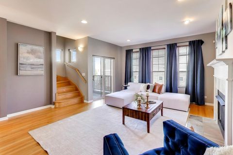 Tiny photo for 3942 N KOLMAR Avenue, Chicago, IL 60641 (MLS # 12575801)