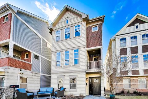 3942 N KOLMAR Avenue Chicago IL 60641