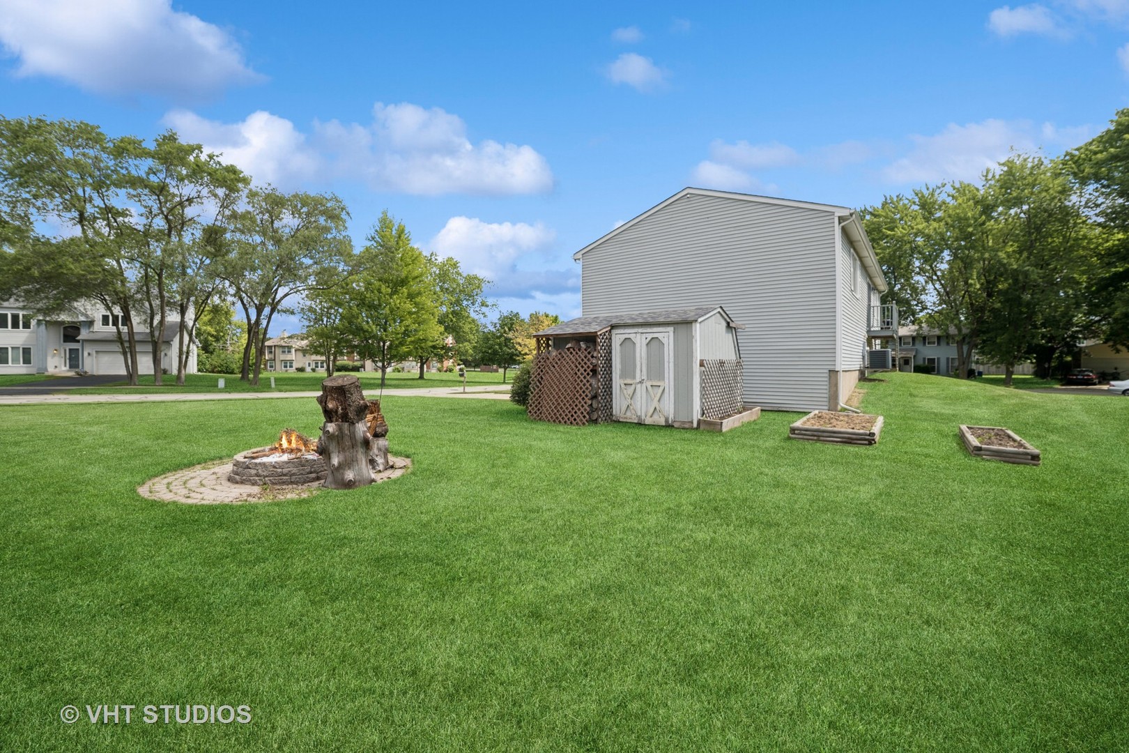 30W145 Country Lakes Drive