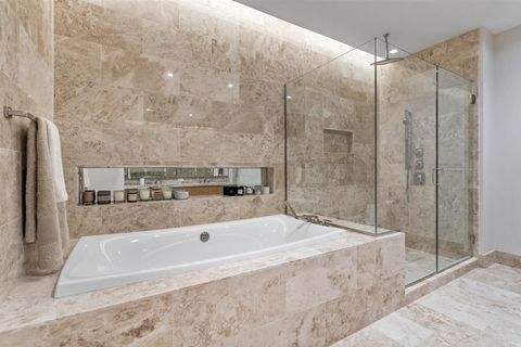 Tiny photo for 363 E Wacker Drive #4206, Chicago, IL 60601 (MLS # 12566766)